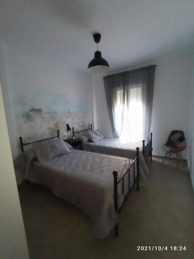 Apartamento Gigonza Segura de León Екстериор снимка